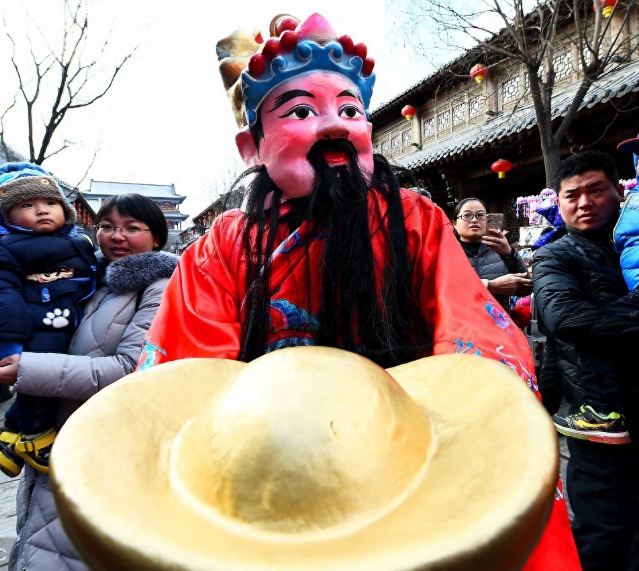 拜太岁和化太岁什么区别