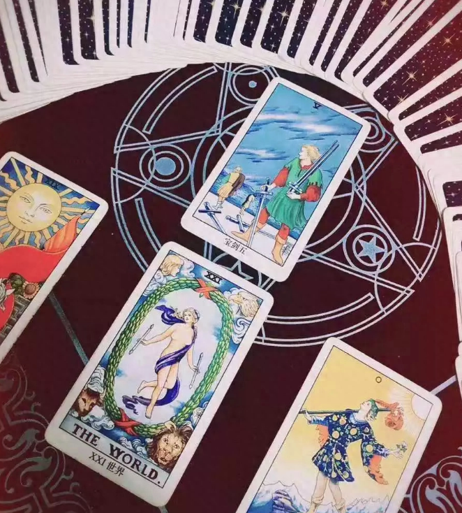 塔罗测试他想对你说什么秘密