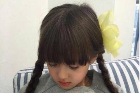 2、苏姓女孩的名字叫苏大百科