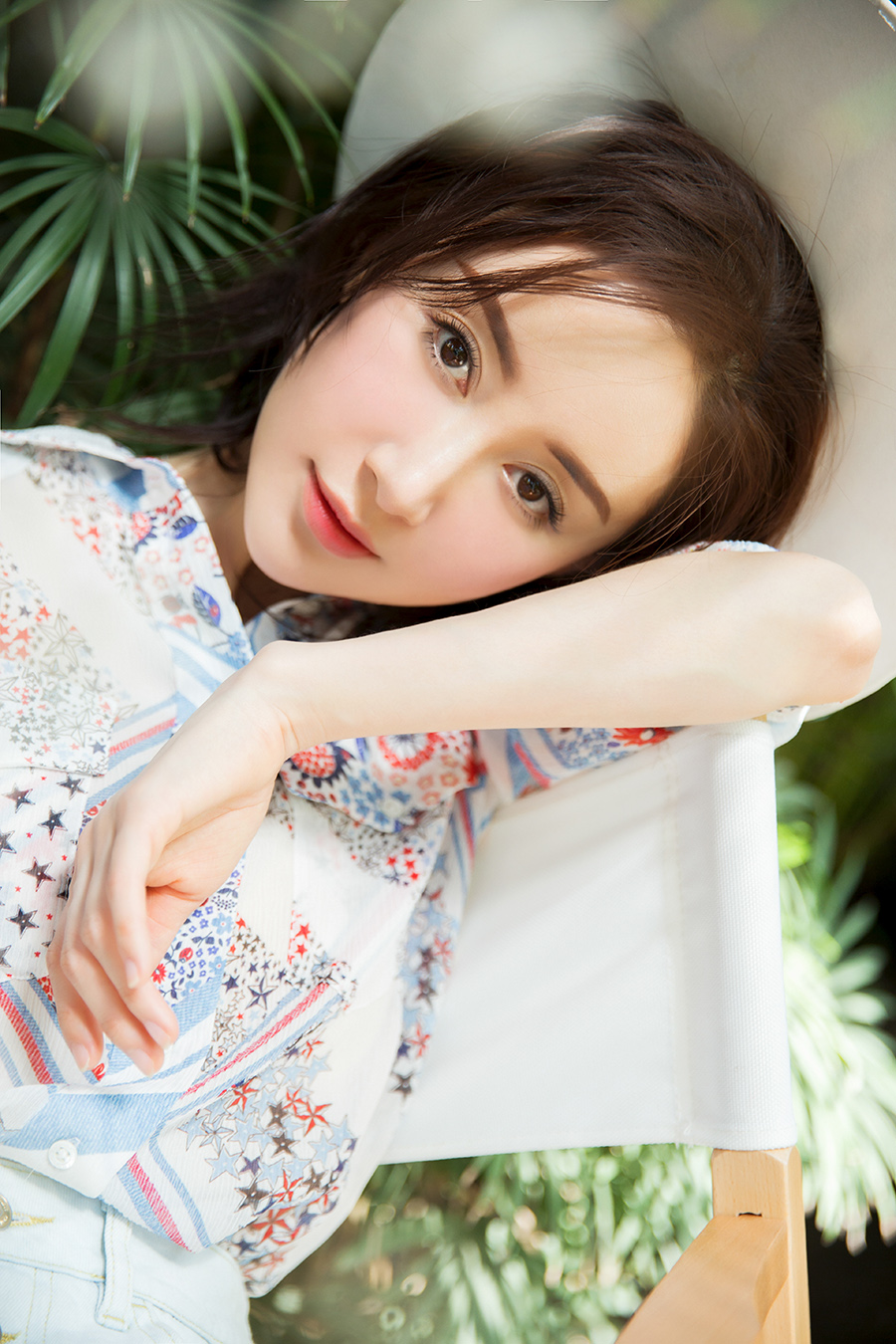 1、超级好听的女孩名字就是温柔又**的女孩名字